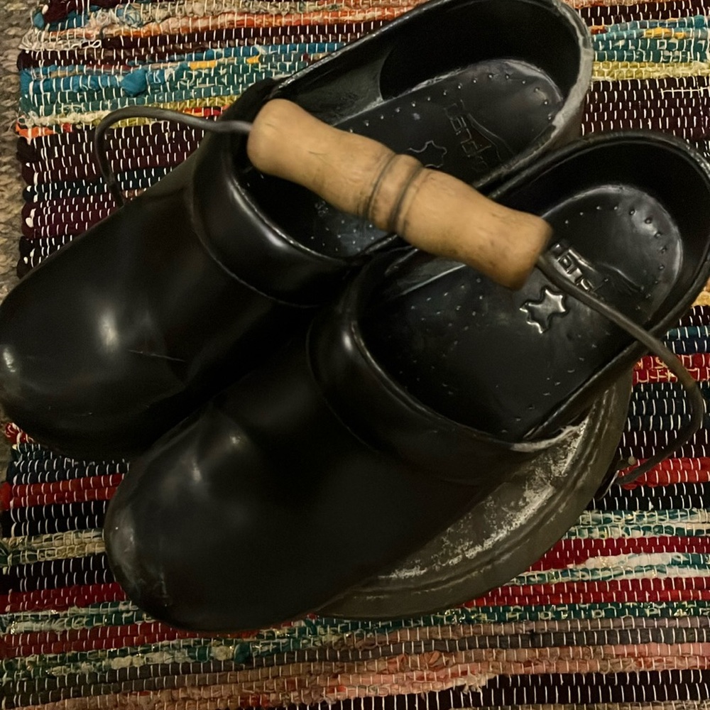 Women’s black leather Dansko’s size 38 a little shoe polish goes a long way!